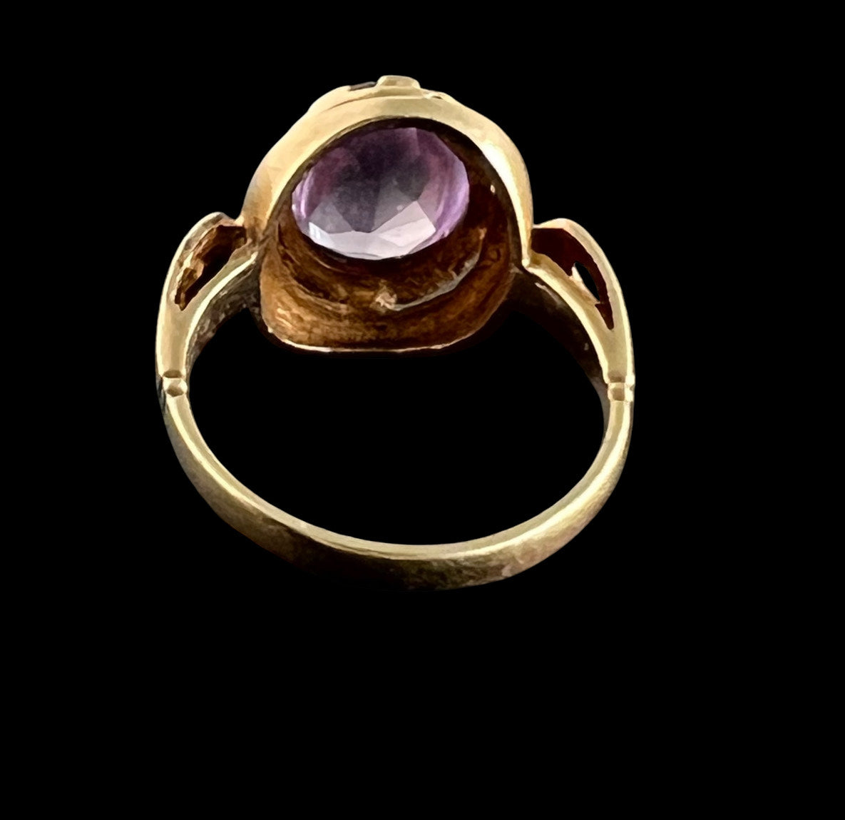 Antique Vintage Estate Ring with Large Cabochon Deep Purple Amethyst Perfect