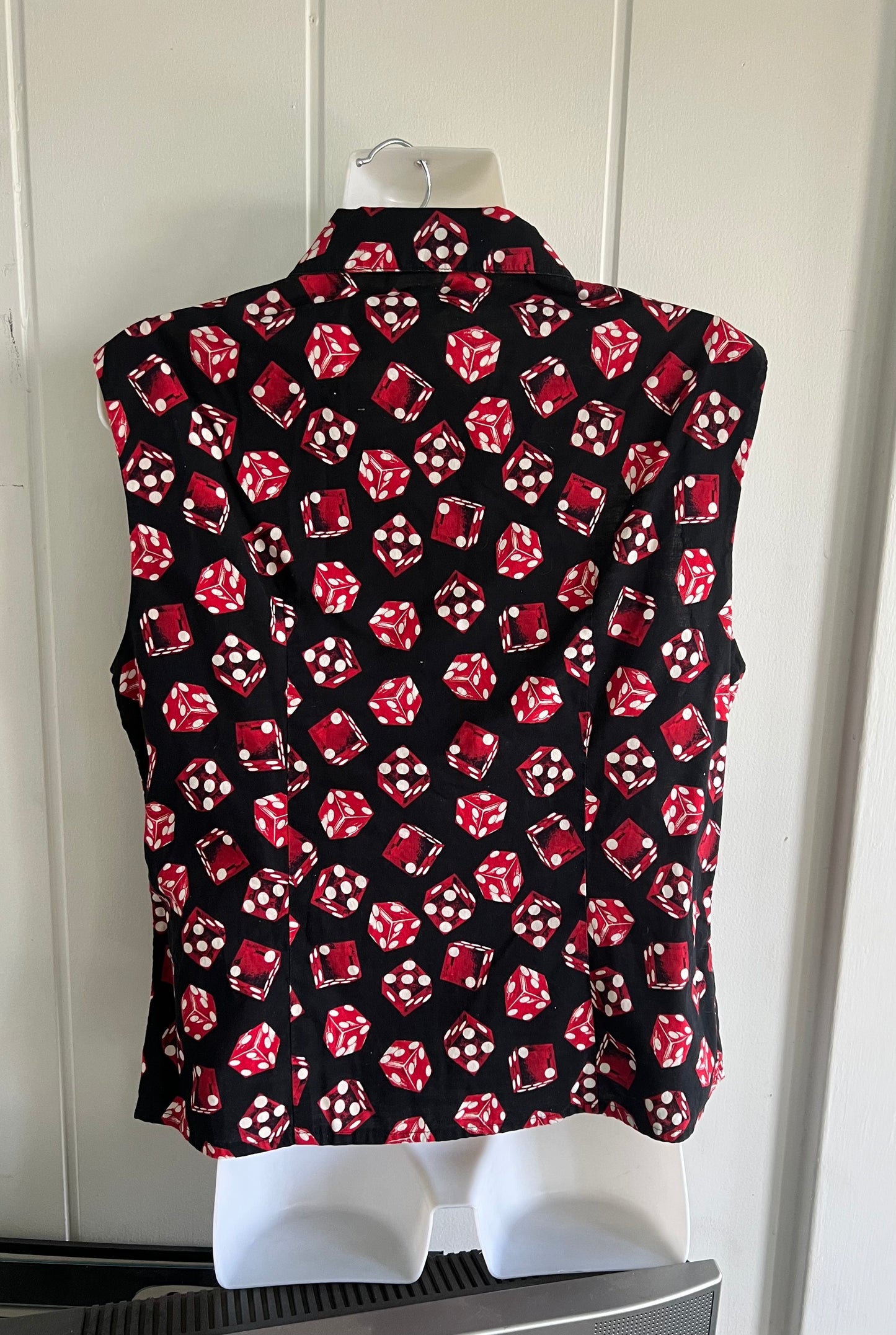 JUST ARRIVED! 1950's Vintage Black Cotton Blouse with Red Dice Design Very VLV