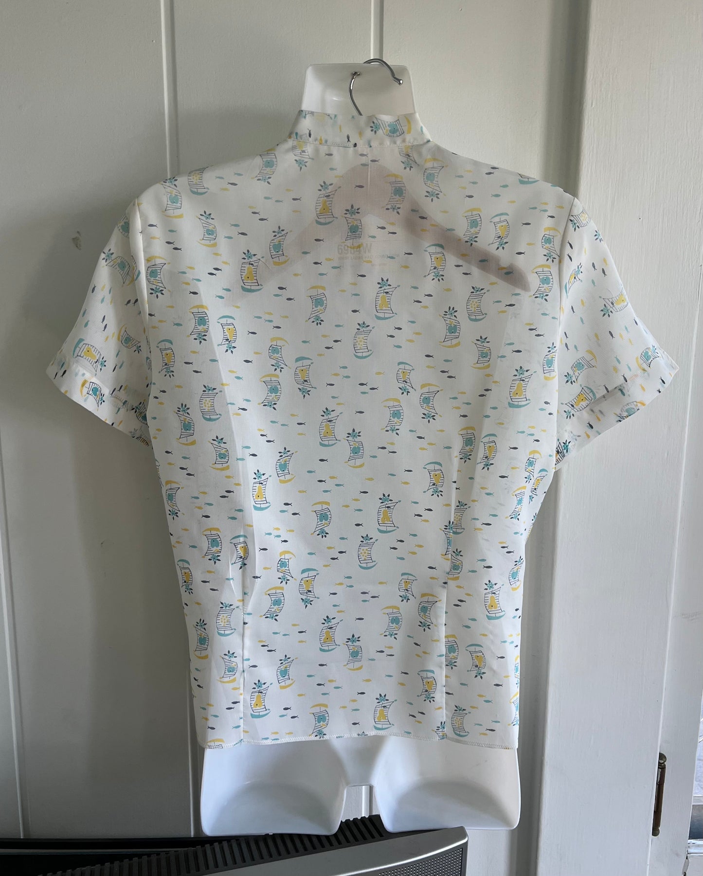 1950's Vintage White with Sail Boat Print Summer Nylon & Rayon Blouse Great Condition