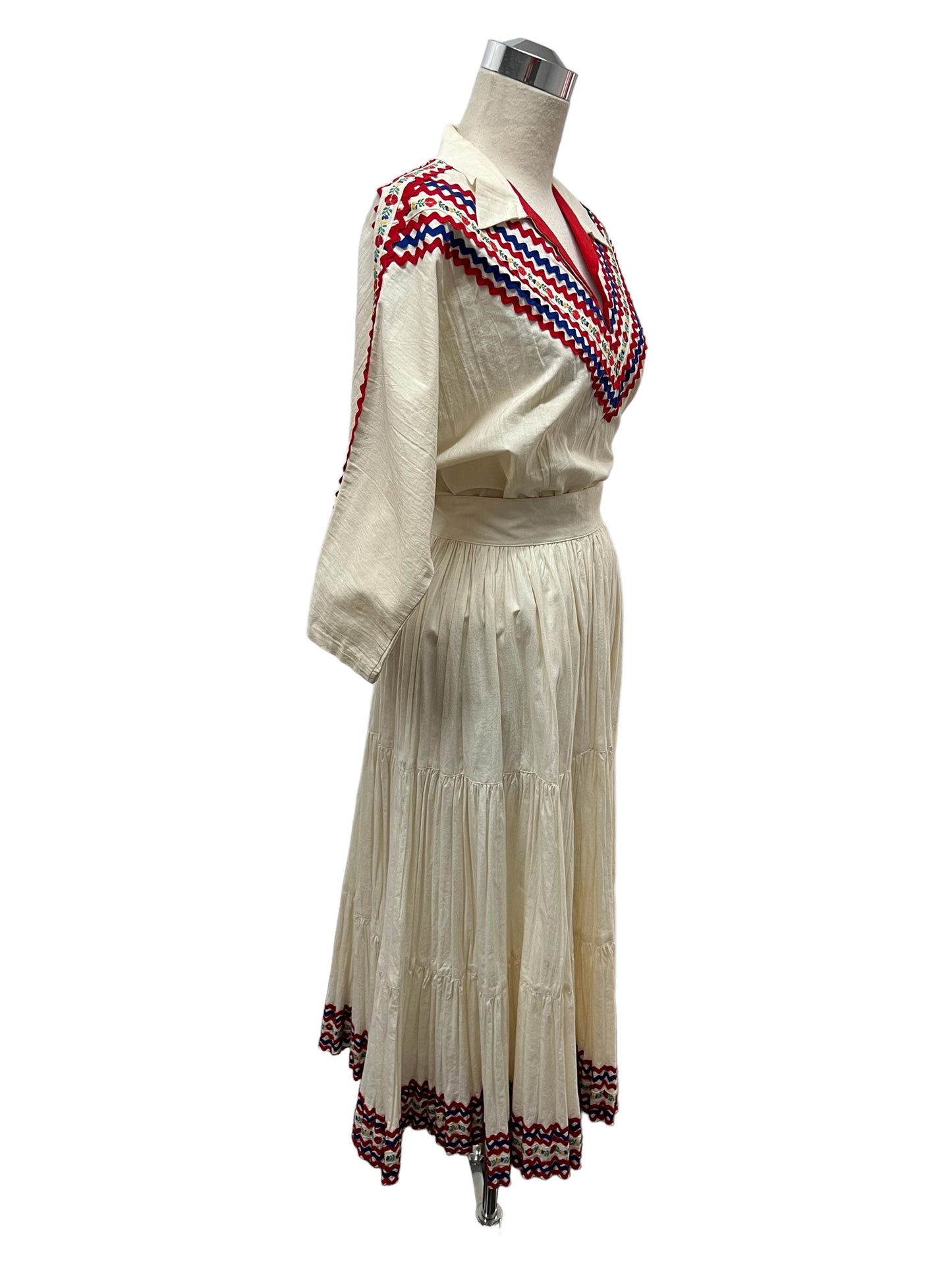 SOLD! 1940 1950 Vintage Size 14 Creamy White Embellished Red Blue Ric Rack Trim Patio Set Skirt Blouse Set