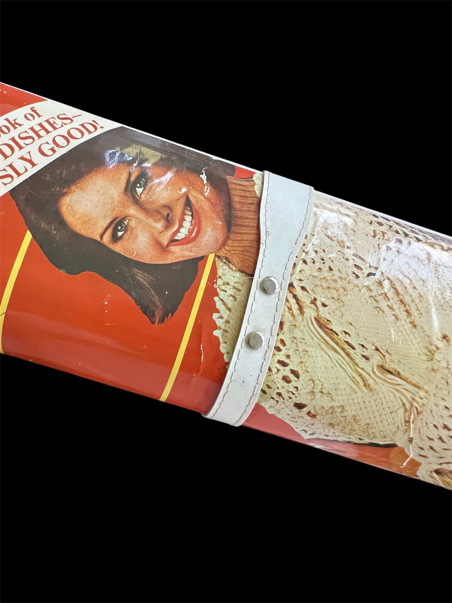 1970's Rare Vintage Woman's Day Original Magazine Clutch Purse Dated January 1977