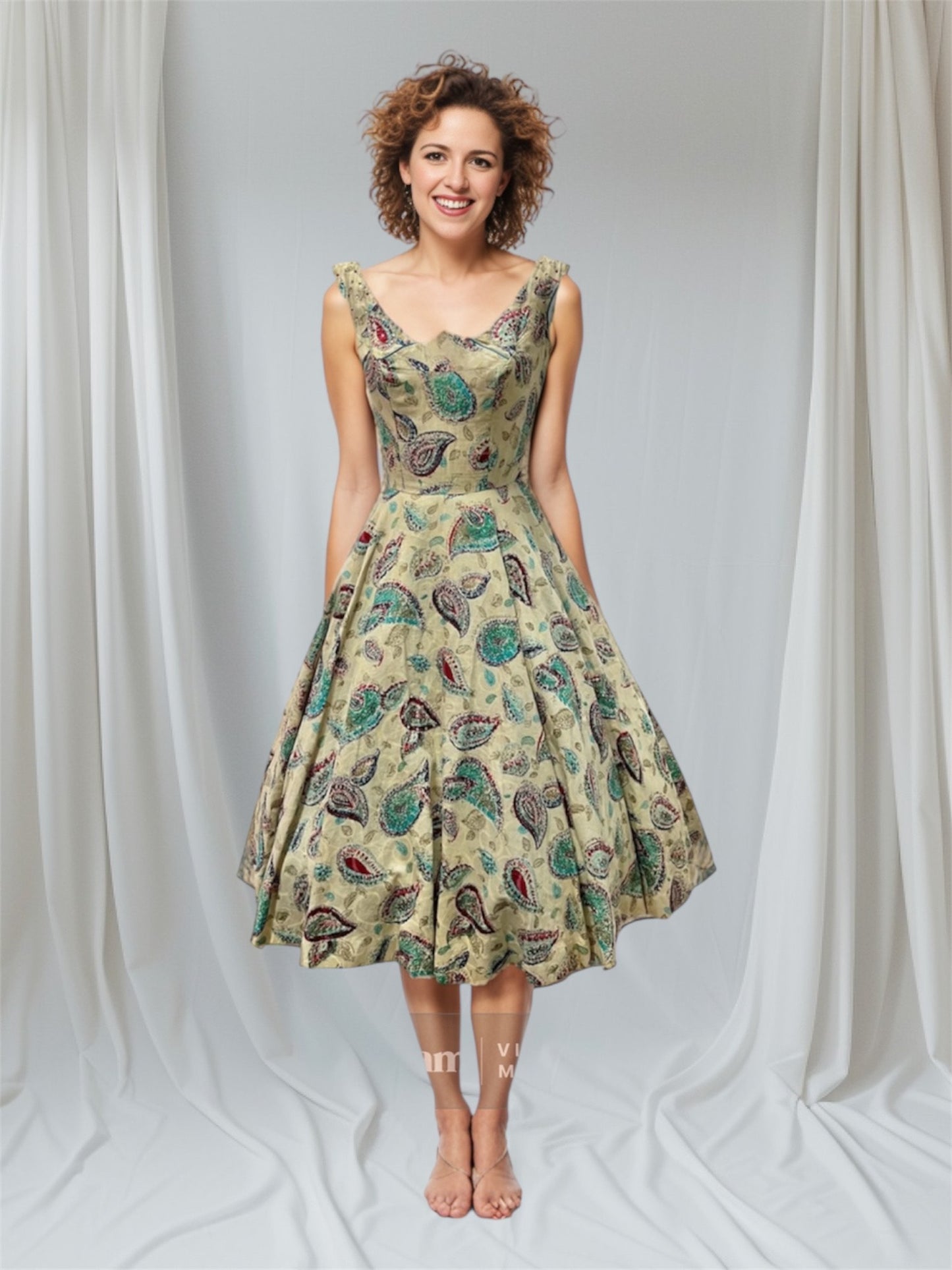 JUST ARRIVED! 1950's Vintage Summer Dress With Rhinestone & Sequins Gorgeous