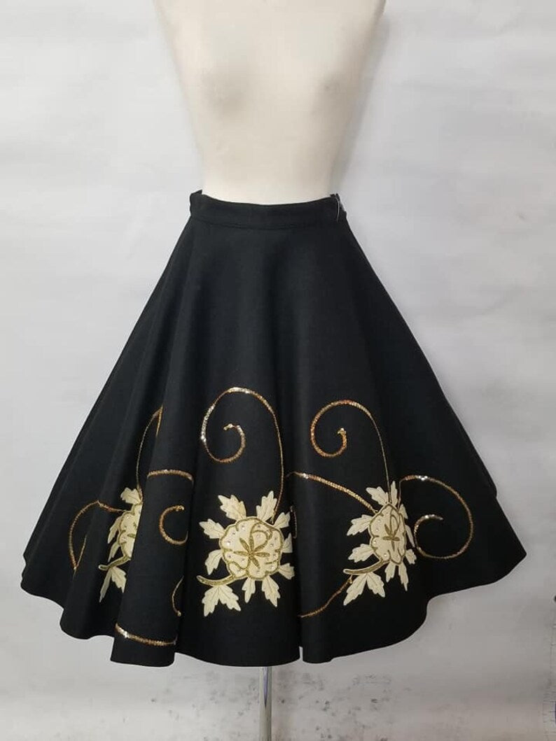 1950's Vintage Dead Stock Full Circle Wool Felt Skirt with Floral Appliques
