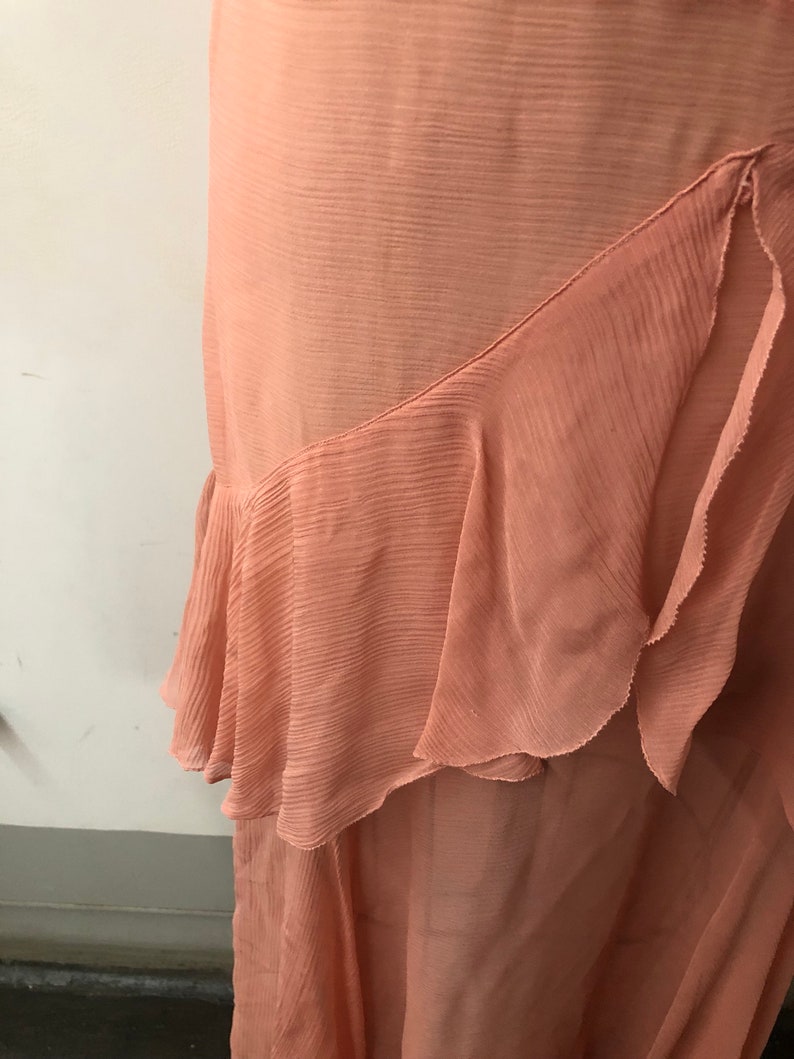 1920's 1930's Gorgeous Vintage Peach Chiffon with Lace Accents Day Dress So Perfect