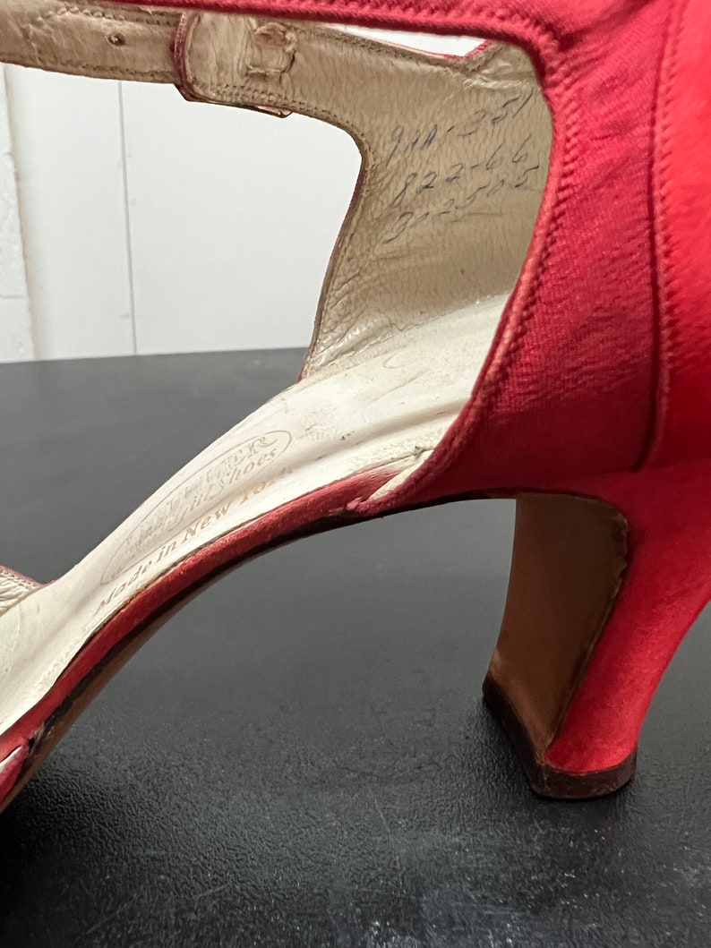 SOLD! 1920 Rare Vintage Size 9 Red Satin & Taffeta T Strap Evening Shoes Heels