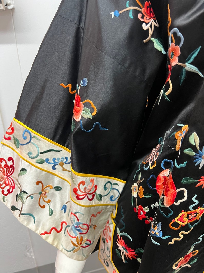 SOLD! 1920's 1930's Chinese Silk Jacket A Real Rare Find