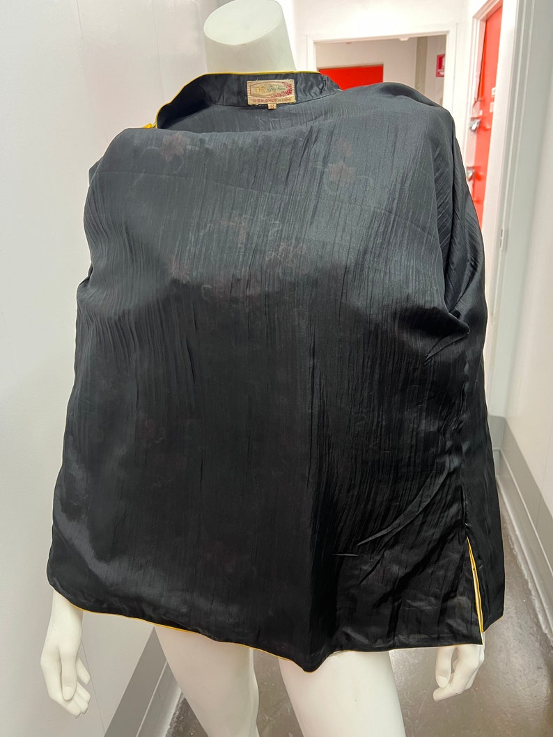 SOLD! 1920's 1930's Chinese Silk Jacket A Real Rare Find