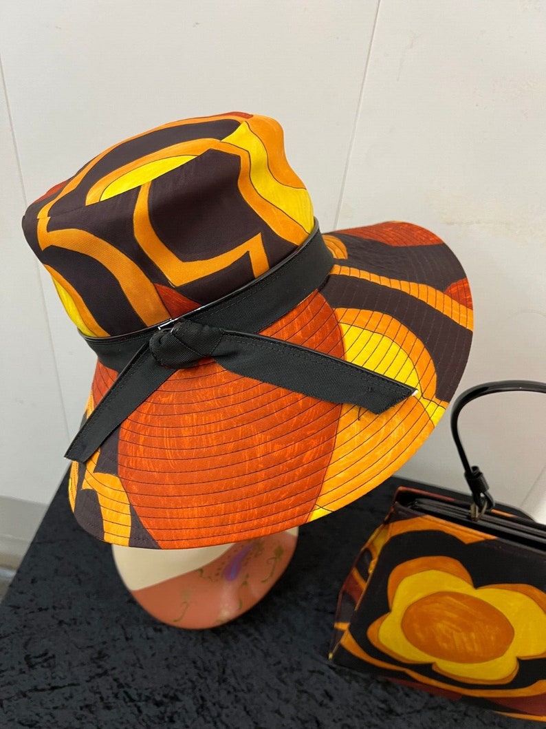 SOLD11960 Vintage Orange Yellow Black Print Fedora High Crown Hat Matching Hand Bag Set