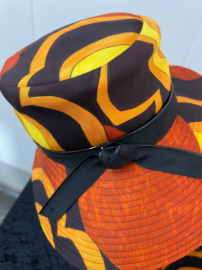 SOLD11960 Vintage Orange Yellow Black Print Fedora High Crown Hat Matching Hand Bag Set