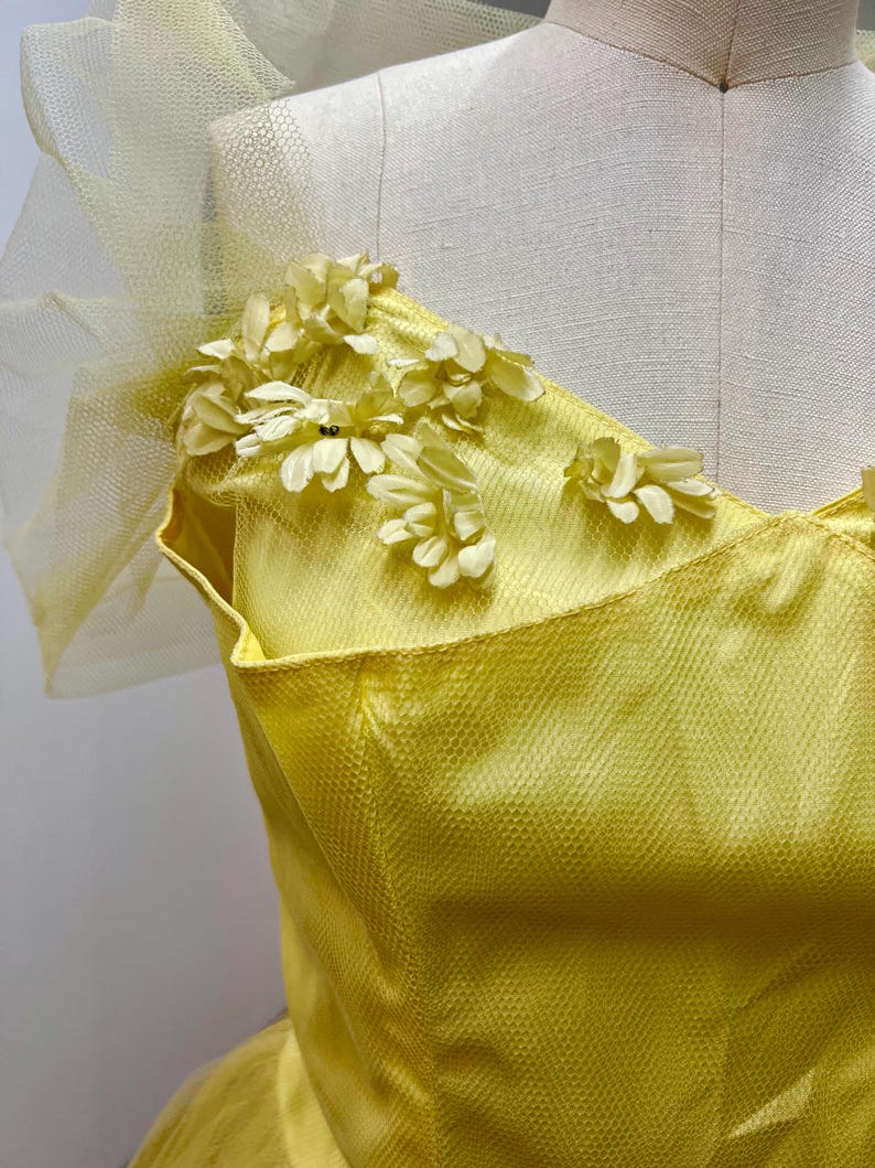 1950's Vintage Bright Yellow Tulle Party Prom Dress Cup Cake