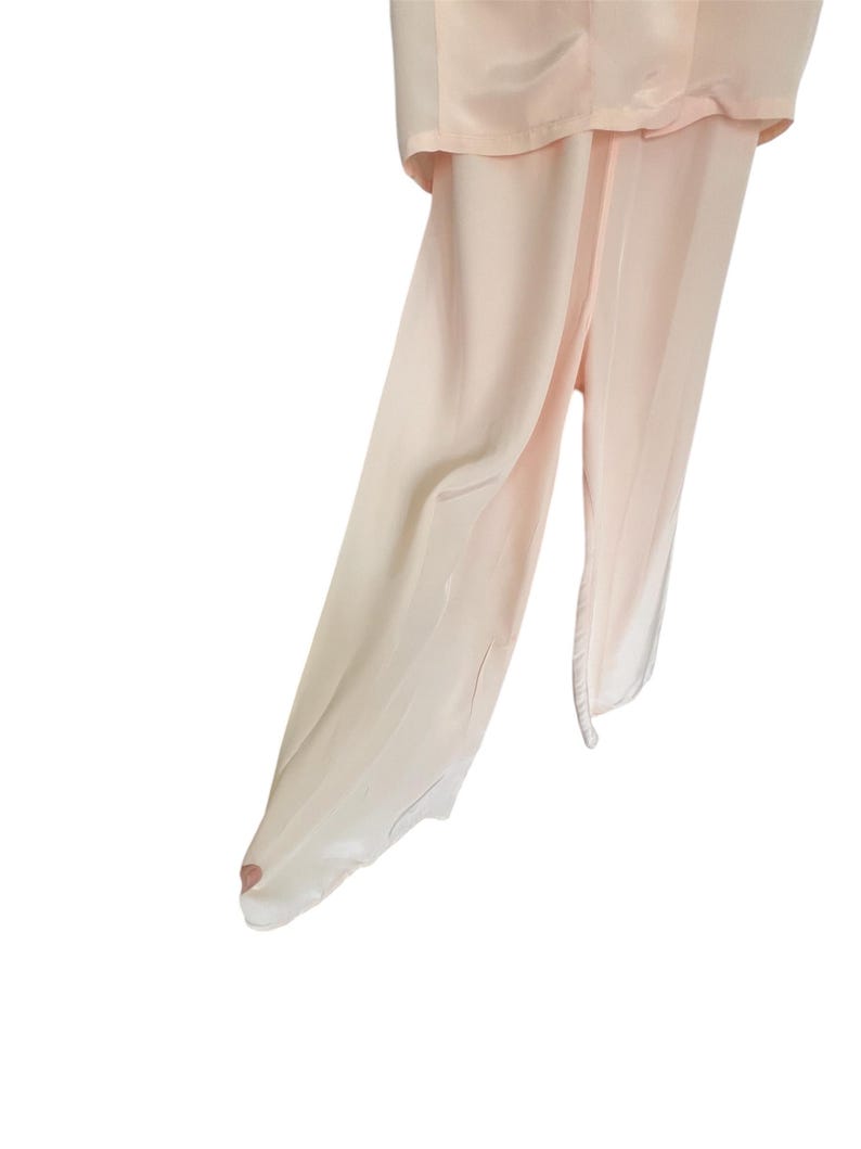 1940's 1950's Rare Vintage Soft Pink Embroidered Silky Lounging PJ's