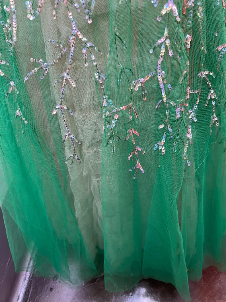 SOLD! 1940 1950 Vintage Bright Lime Green Tulle Party Prom Evening Gown Cup Cake