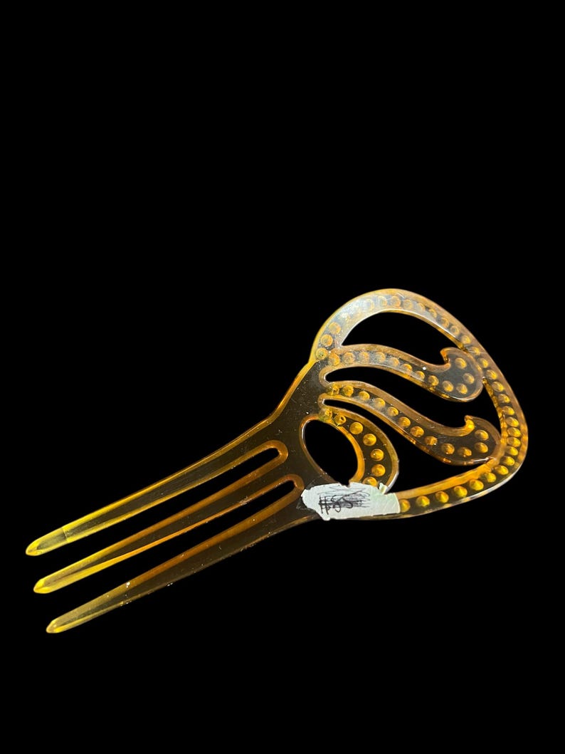 SALE!! 1900 1920 Art Deco Art Nouveau Celluloid Hair Fan Comb Delicate Ornate Design