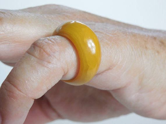 1930 1940 Bakelite Butterscotch Slightly Marbled Ring Band