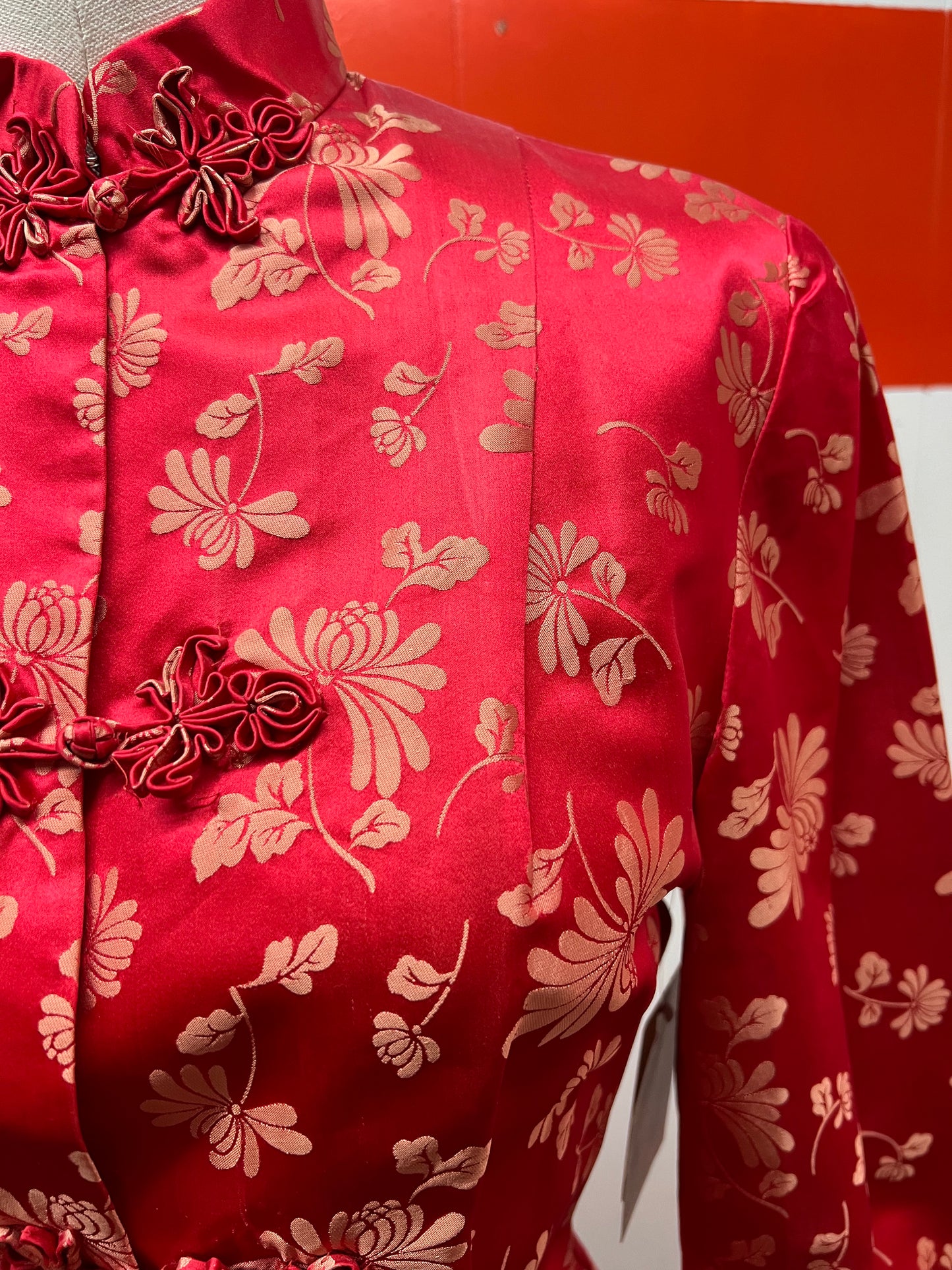 SOLD! 1930 1940 Vintage Satin Red Brocade Chinese Robe Size 10