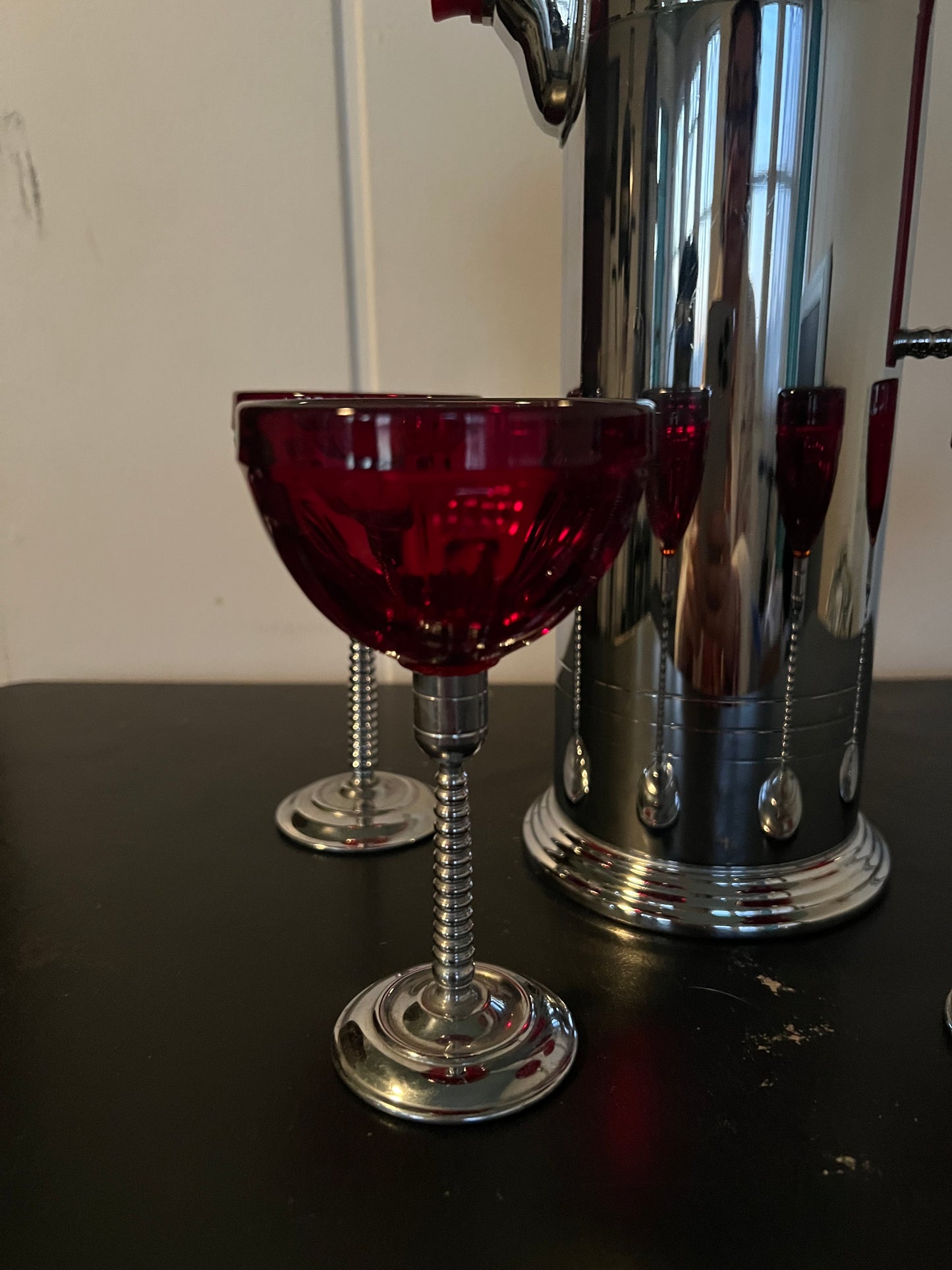 1930's Vintage Art Deco Bakelite Chrome Cocktail Shaker & Ruby Red Martini Glasses Perfect