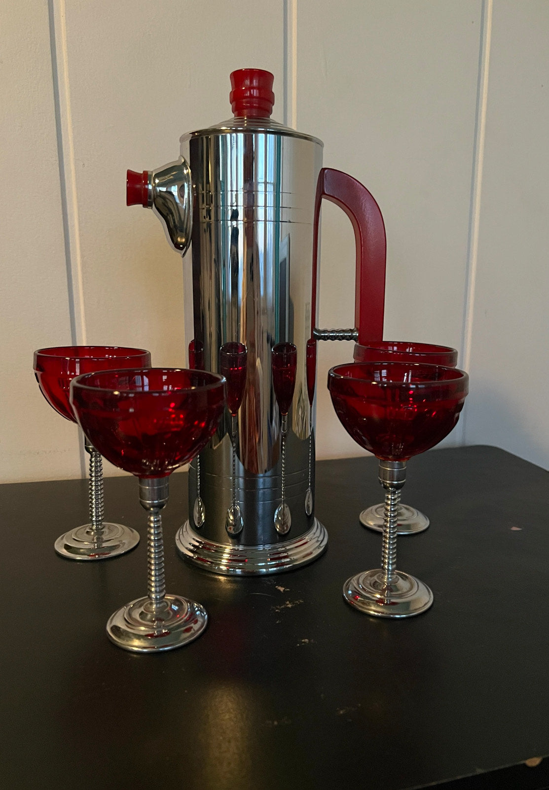 1930's Vintage Art Deco Bakelite Chrome Cocktail Shaker & Ruby Red Martini Glasses Perfect