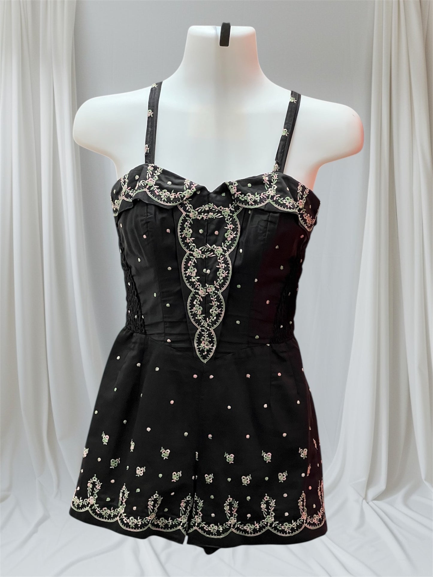 1950 Vintage Jantzen Embordered Swimsuit Romper Playsuit Perfect