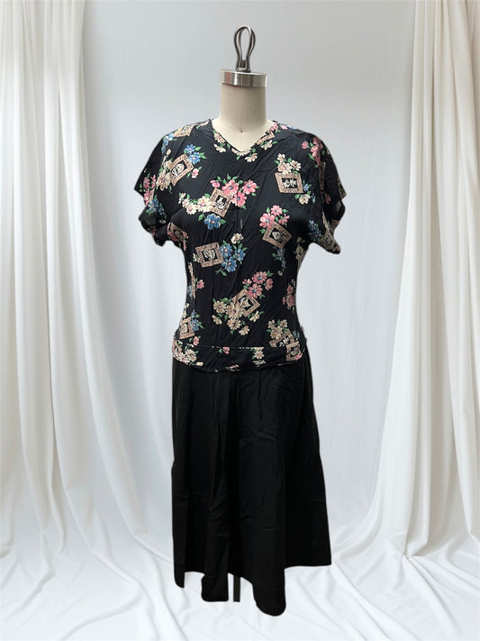 1940s Vintage Black with Soft Multi Color Design Rayon Crepe Dress Perfect