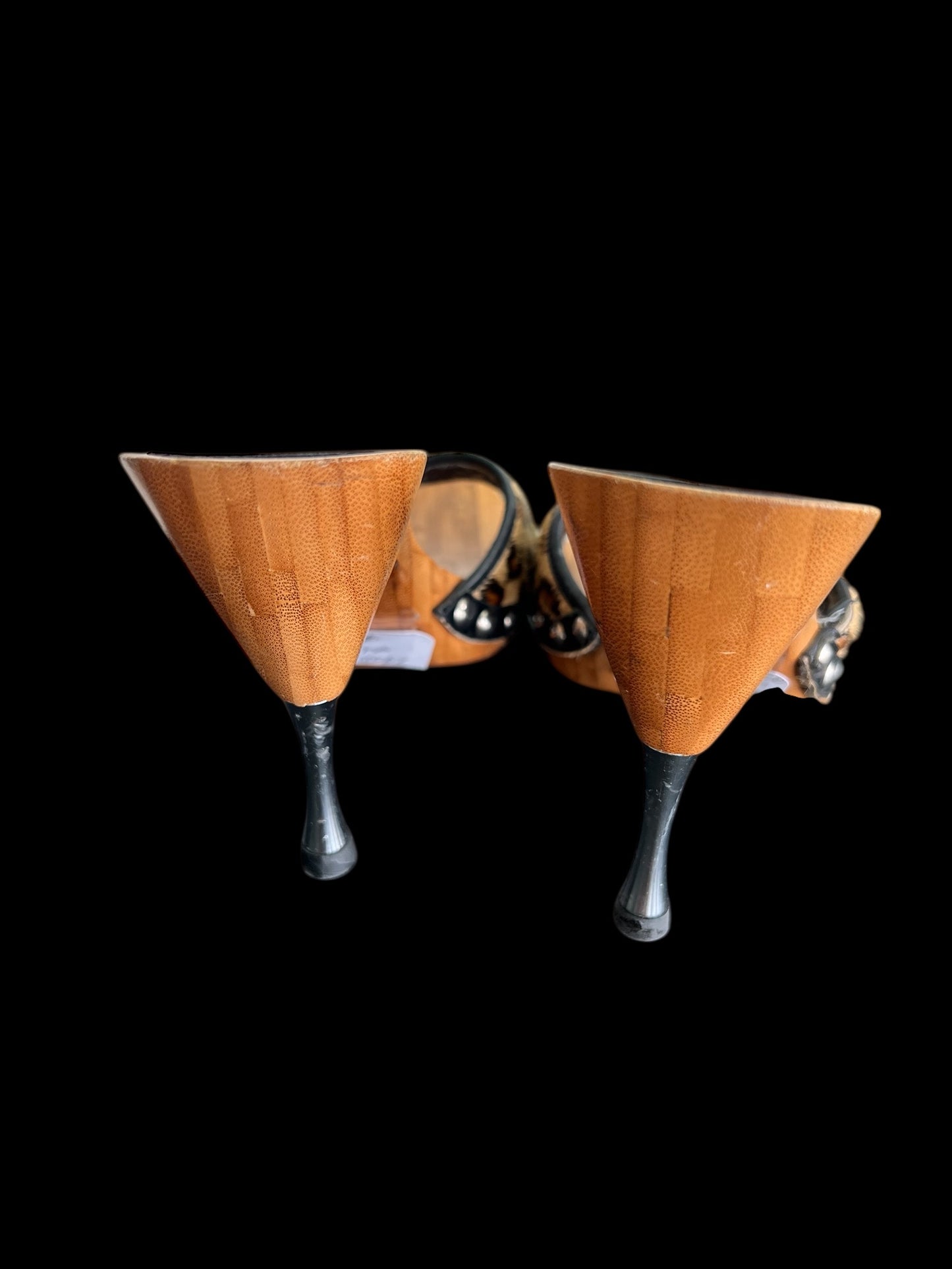 Vintage 1980's Does 60's Size 8M Stilettos Slide Leopard Print Metallic Heels