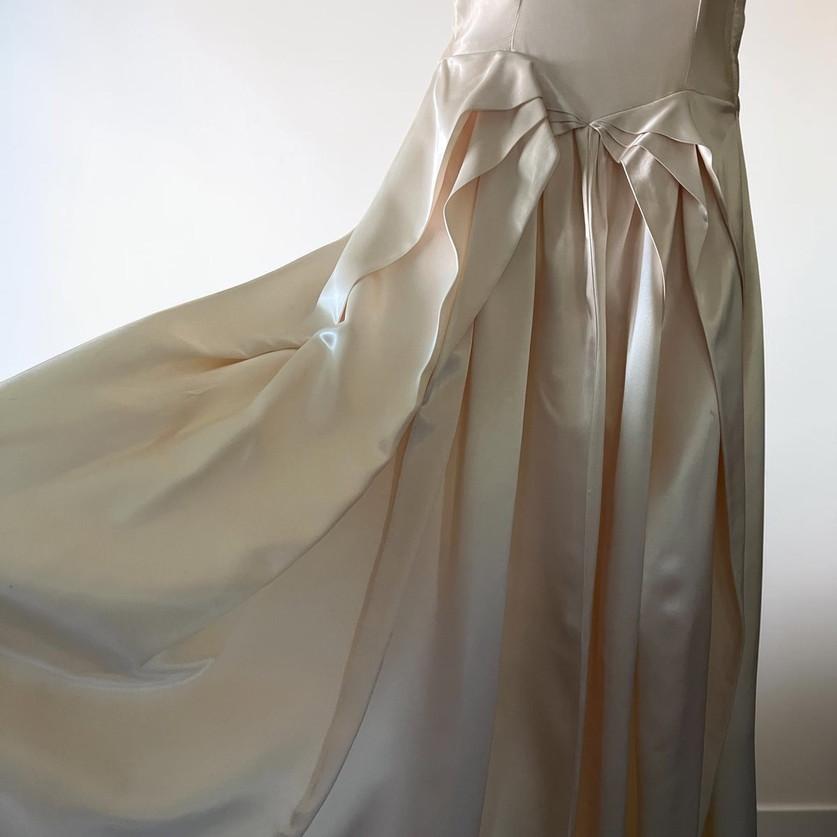 1940's Wedding Gown Creamy Champagne White Satin Pleated Front Gorgeous