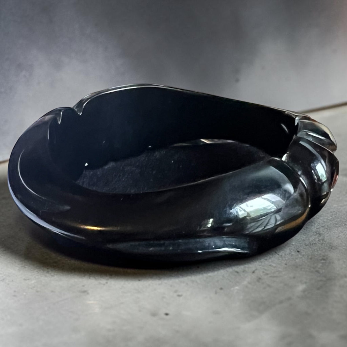 1940's Vintage Bakelite Rich Black Wide Heavy Carved Bangle Bracelet Perfect