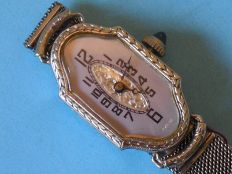1900 1920 Antique Estate VTG 18K White Gold Goering Watch Lavender Face
