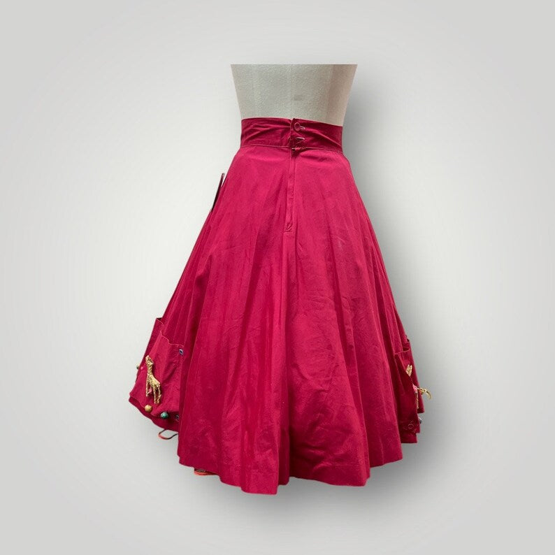 1950 Rare Vintage Mexican Design Circle Skirt Dark Fuchsia with 3D Straw Weaved Applique Figures