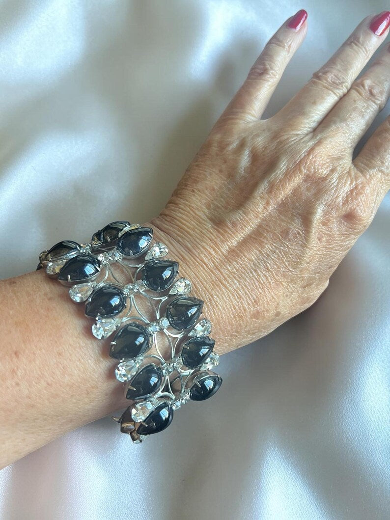 SALE!! 1950 Vintage Rare Weiss Parure Set Necklace Bracelet Earrings Brooch Set Gorgeous Beautiful Perfect