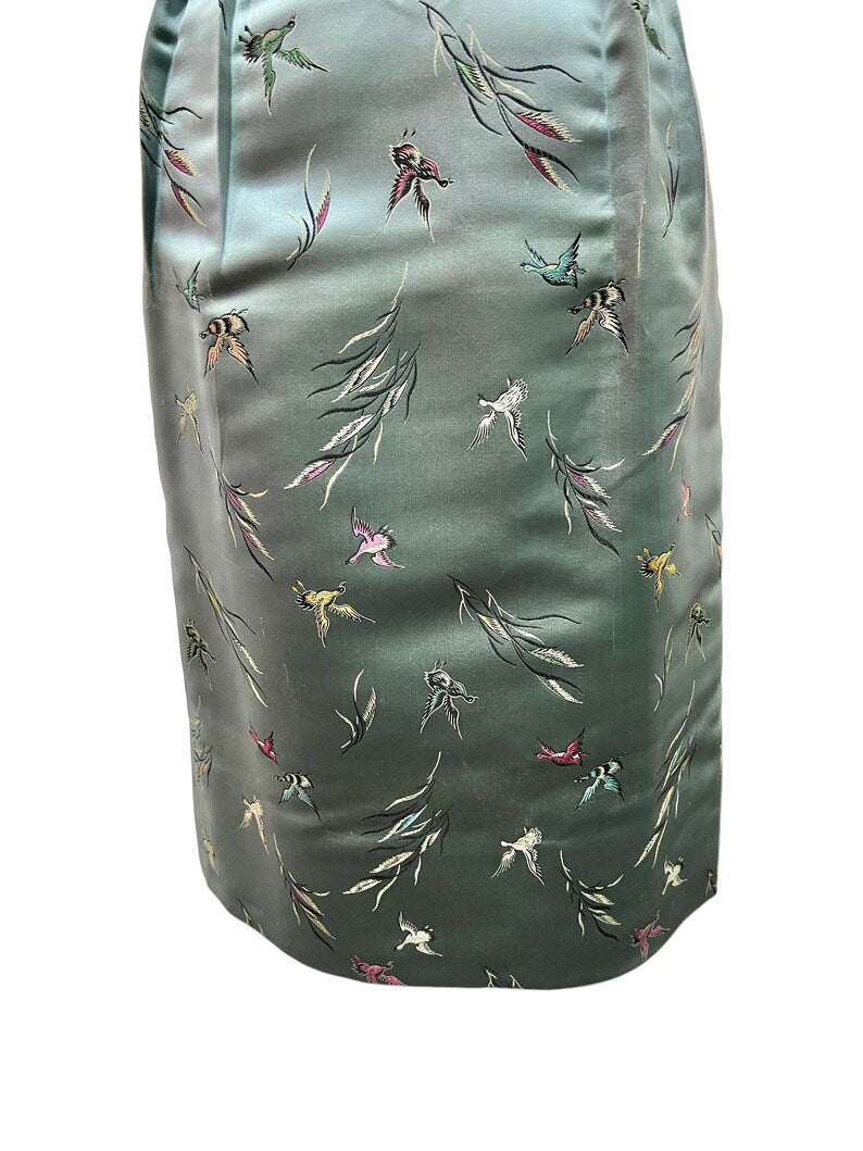 SALE!! 1950's Vintage Satin Embroidered Asian Design Dress Matching Heels
