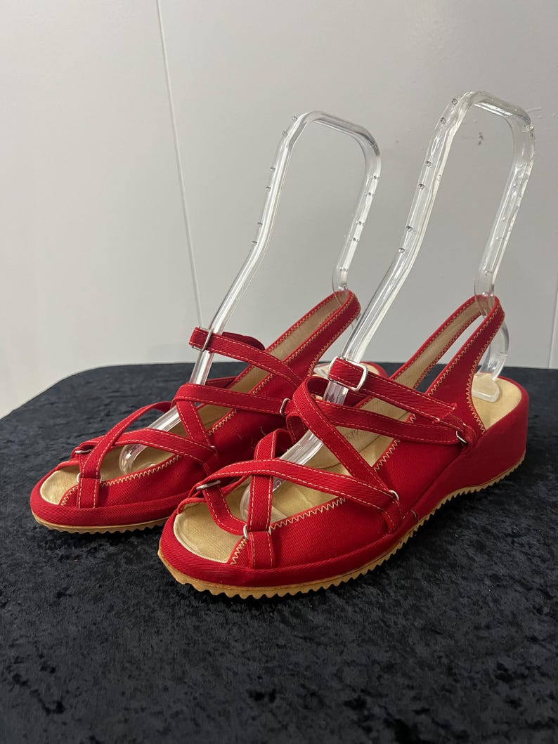 SALE!! Vintage 1940's Rare Deadstock Size 7 1/2 Opened Toe Strappy Slingback Red Canvas Sandals