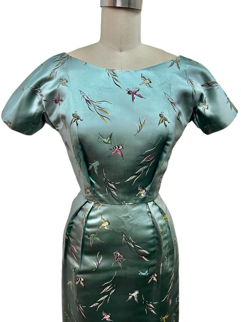 SALE!! 1950's Vintage Satin Embroidered Asian Design Dress Matching Heels