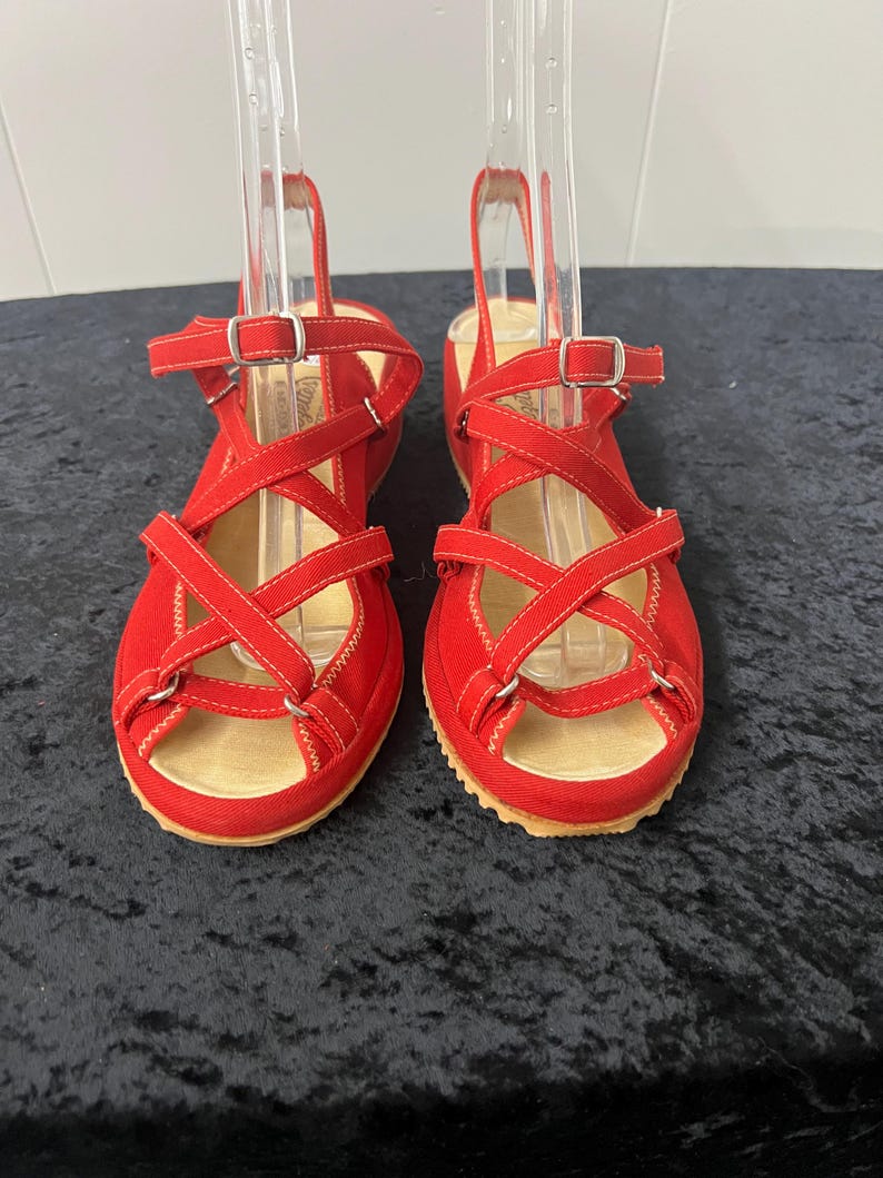 SALE!! Vintage 1940's Rare Deadstock Size 7 1/2 Opened Toe Strappy Slingback Red Canvas Sandals