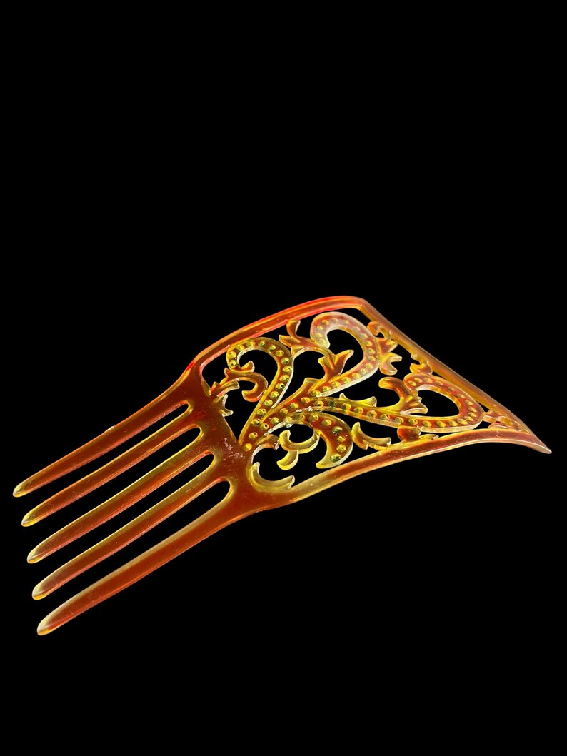 SALE!! 1900 1920 Art Deco Art Nouveau Red Celluloid Hair Comb Blue Stones on Red Delicate Design
