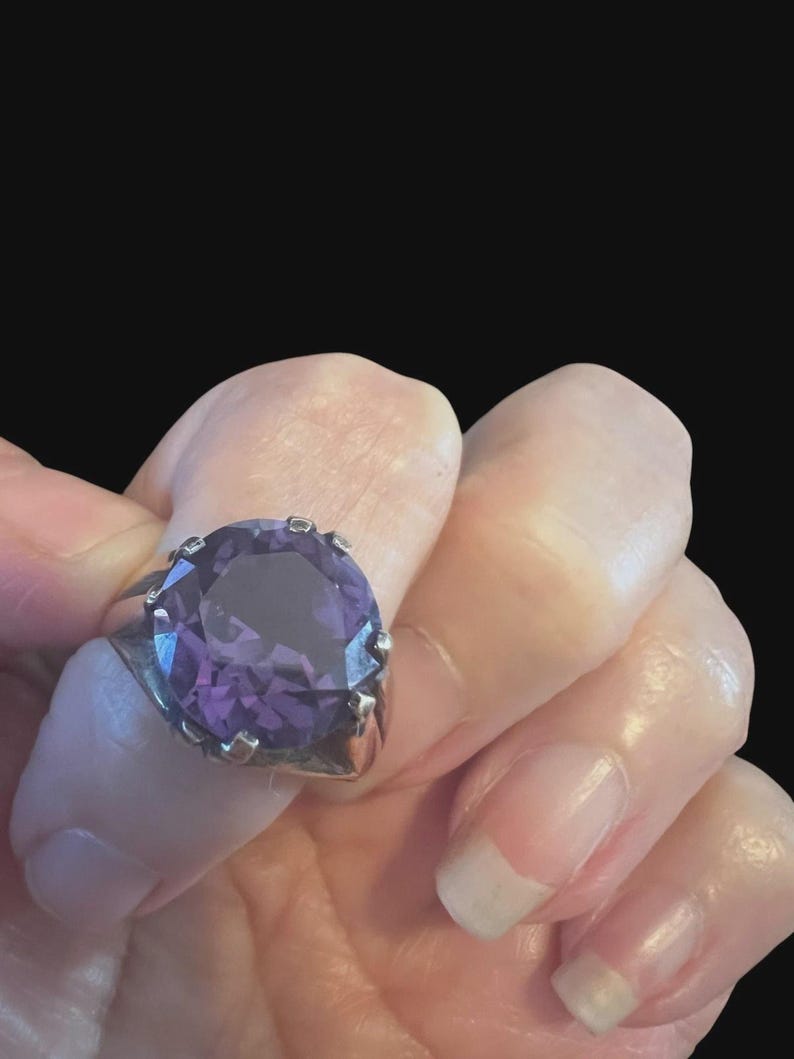 Antique Vintage 1940's Men's 10K Rose Gold Ring with Deep Purple Quartz Stone Size 9.75