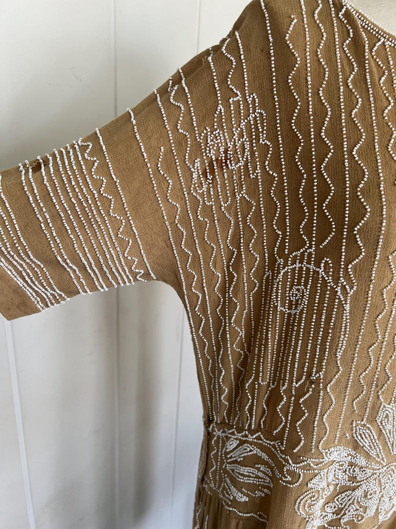 1920 1930 Vintage Antique Lovely Crepe Beaded Evening Day Dress