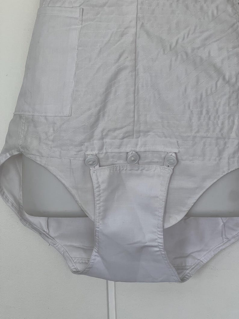 1930's 1940's One Piece Corset Girdle All White Cotton & Lace Nice Size Never Used Perfect
