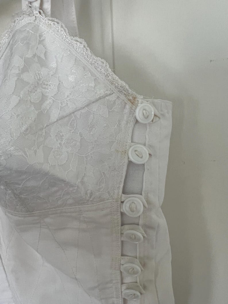 1930's 1940's One Piece Corset Girdle All White Cotton & Lace Nice Size Never Used Perfect