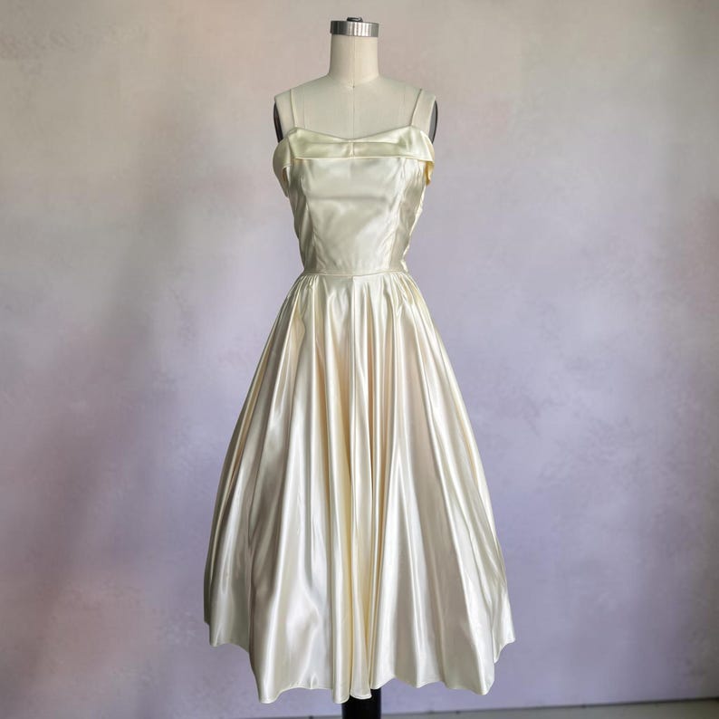 1940's 1950's Wedding Dress Creamy White Satin With Beaded Trim Bolero Gorgeous