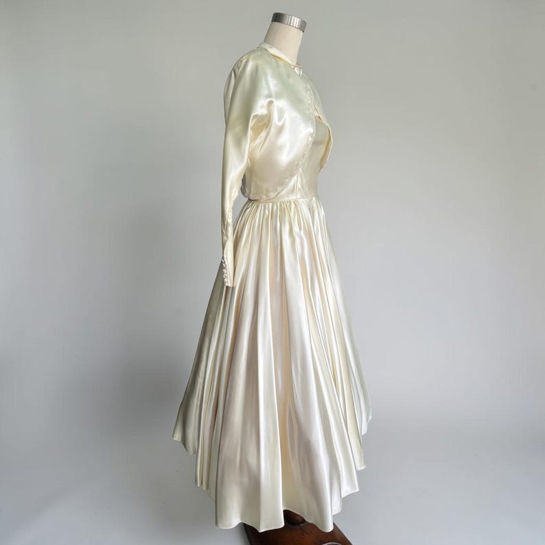 1940's 1950's Wedding Dress Creamy White Satin With Beaded Trim Bolero Gorgeous
