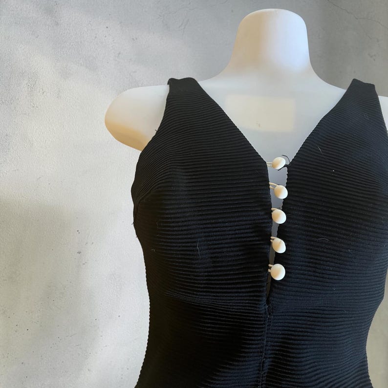 1950 1960 Vintage Double Knit Black Fabric With 5 Button Front