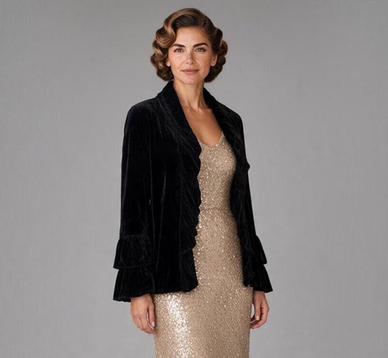 1930's Vintage Silk Velvet Ruffled Evening Jacket A Real Rare Find Fabulous Condition
