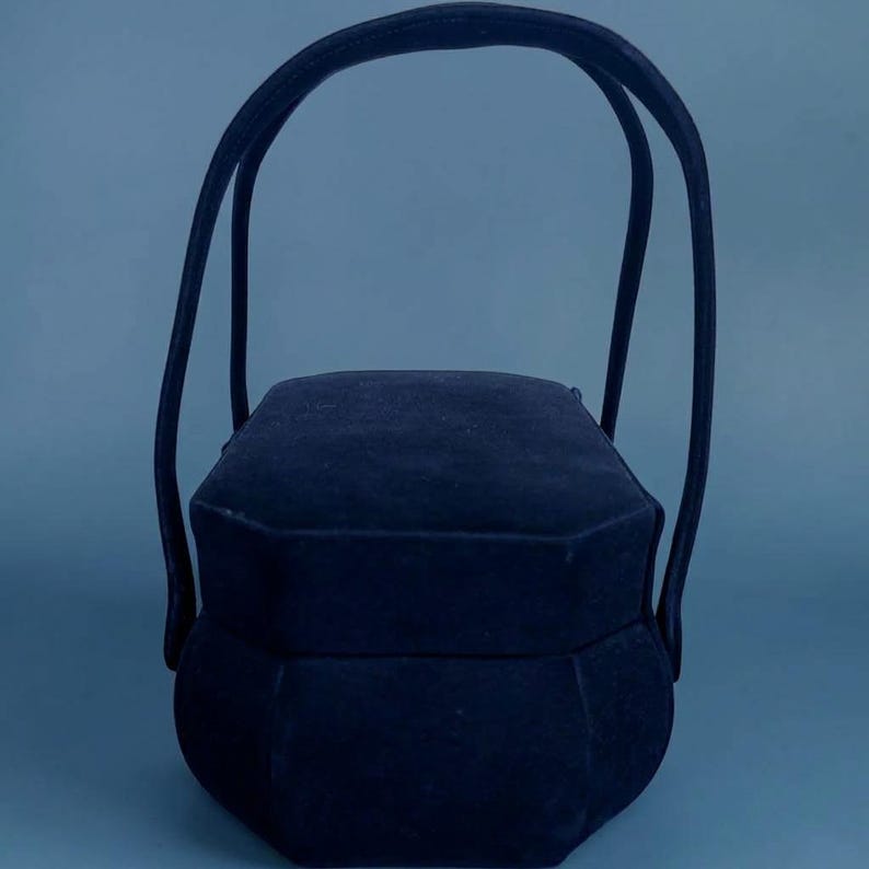1940's 1950's Original Navy Blue Suede Structured Box Purse Beautiful Condition