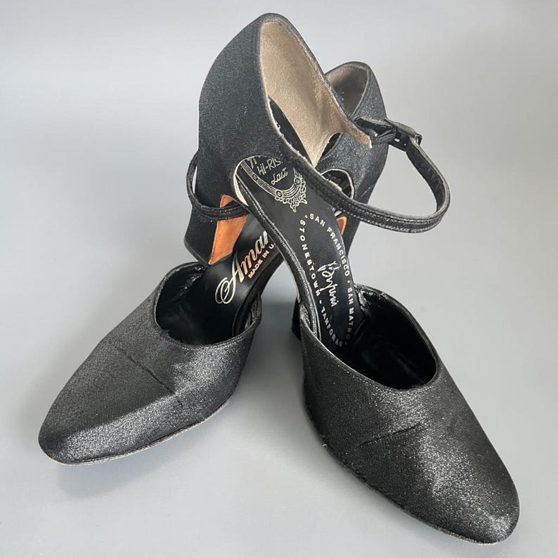 1960 - 1970 Rare Vintage Amano Hi-Rise Black Shimmery Ankle Strap Heels Size 9