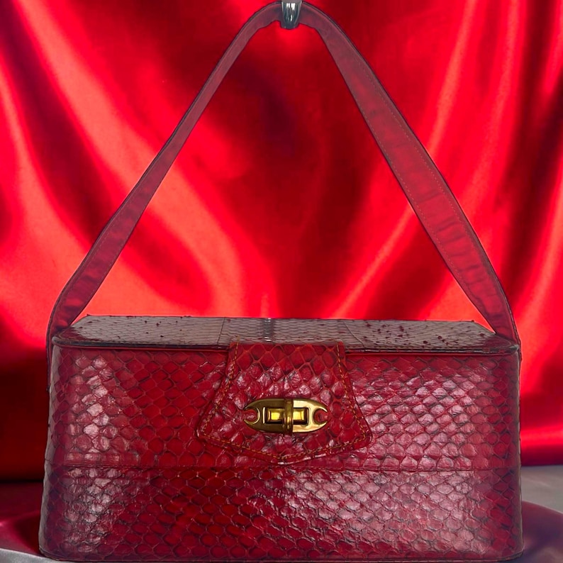 1940's Original Red Snakeskin Box Purse By Film Star Creations of Hollywood Beautiful Condition