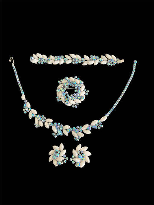 SOLD! 1950 Vintage Rare Weiss Parure Set Necklace Bracelet Earrings Brooch Set Gorgeous Beautiful Perfect