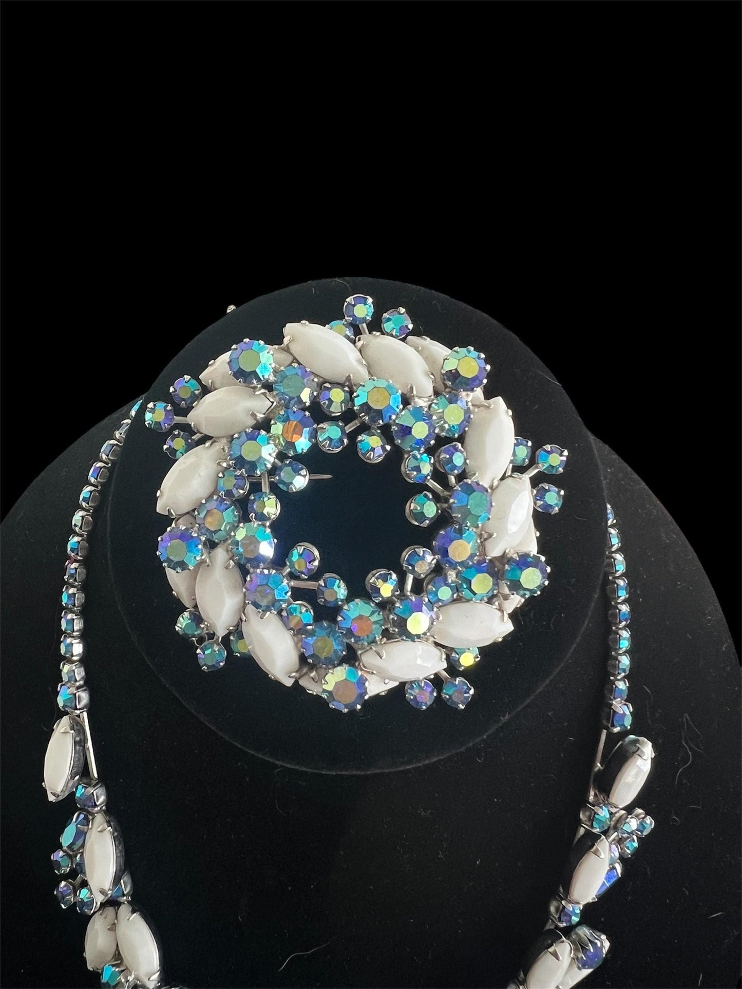 SOLD! 1950 Vintage Rare Weiss Parure Set Necklace Bracelet Earrings Brooch Set Gorgeous Beautiful Perfect