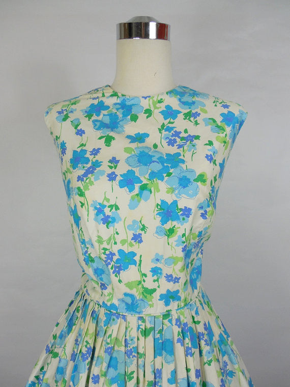 1950 1960's Vintage Ann Herbert Blue and White Floral Print Day Dress