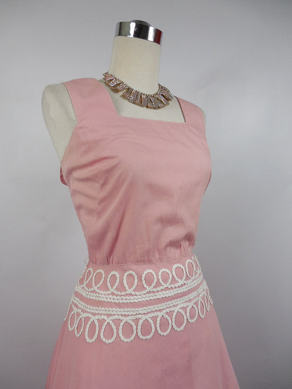 1950's Vintage Pink Cotton Day Dress with White Trim